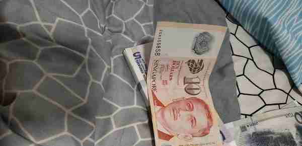 新加坡纸币，10块的新加坡纸币兑换人民币是多少呢？