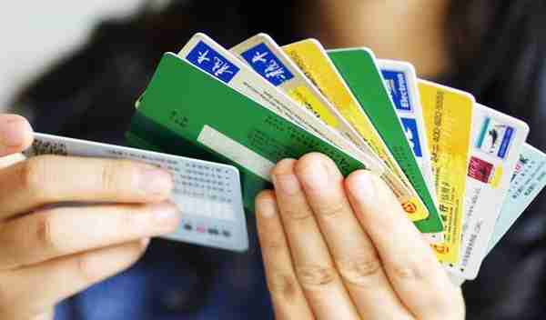 信用卡绑定借记卡(信用卡绑定借记卡自动还款还能用支付宝吗)