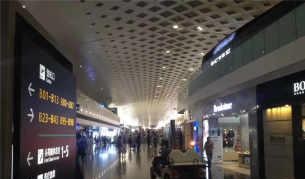 10月1日起，杭州萧山国际机场国内航班登机口提前至起飞前20分钟关闭