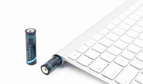 颠覆传统镍氢电池，1.5V恒压输出，京造AA可充电锂电池评测