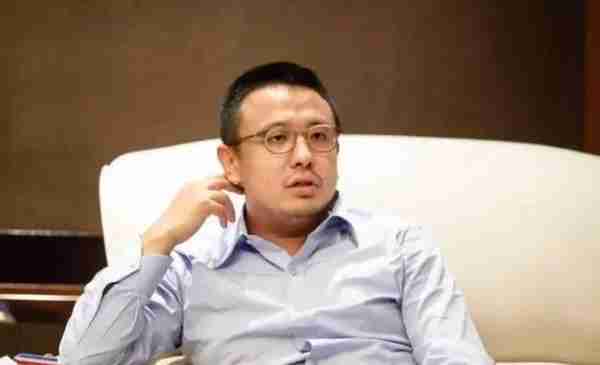 上海大佬张旭豪：33岁将公司卖给马云，套现665亿，如今再创传奇