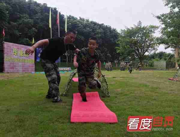 暑期军事特训夏令营 让孩子们在实践中锻炼身心