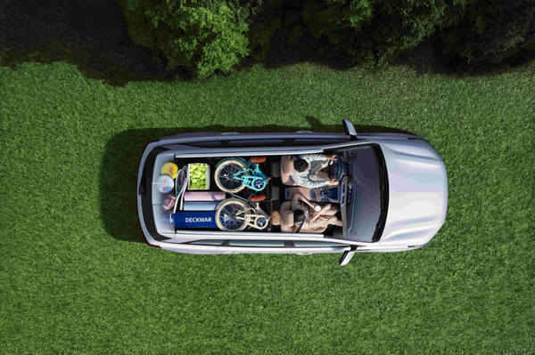 五·一全家出游新选择，大空间七座插混SUV蓝电E5荣耀版全满足！
